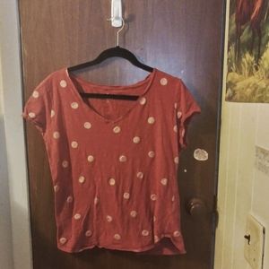Soho Orange Polka-Dotted V-Neck Top Size: XL